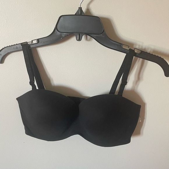 Victoria’s Secret Body by Victoria Strapless Multi-Way Bra 32DD - Picture 1 of 3